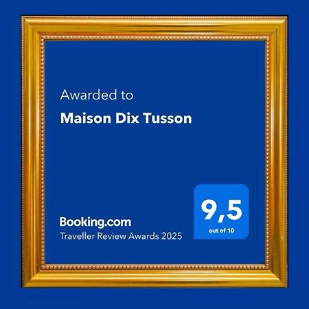 Maison Dix Tusson エクステリア 写真